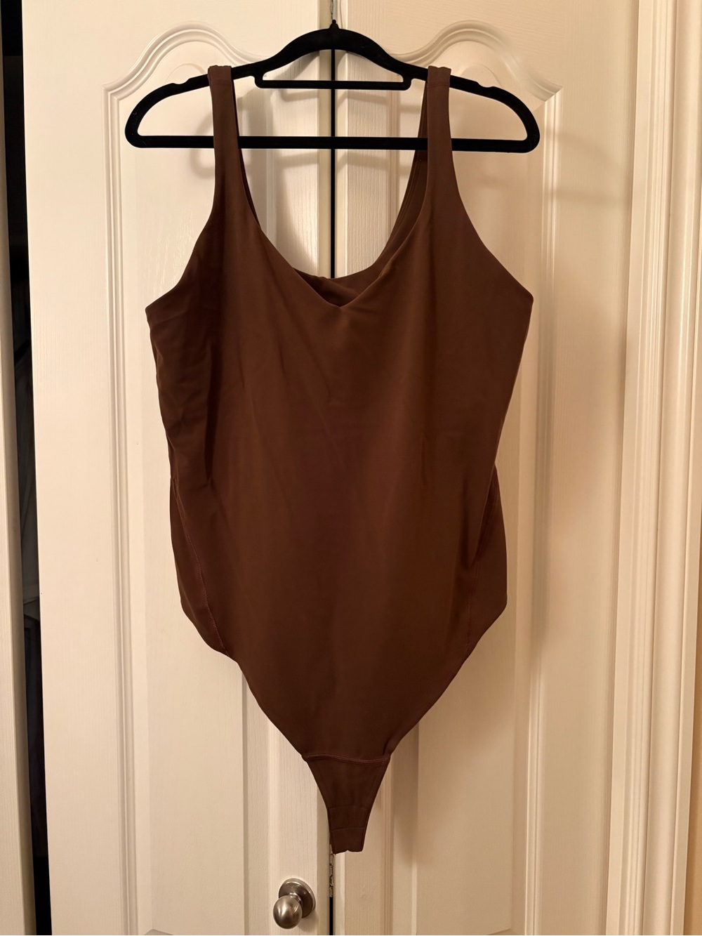 Lululemon Wundermost Vneck brown tank bodysuit